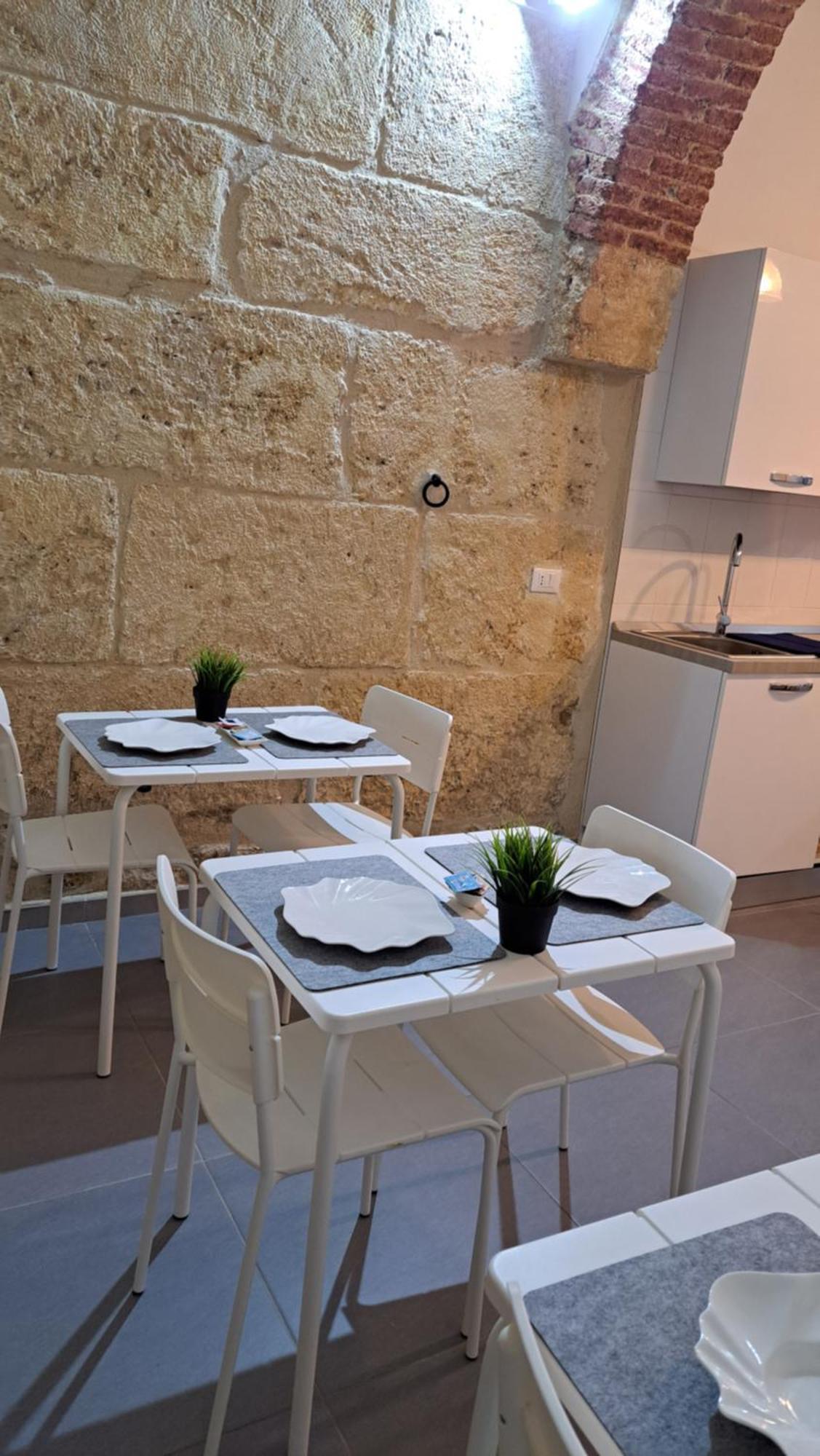 B&B Garibaldi Alcamo Bagian luar foto