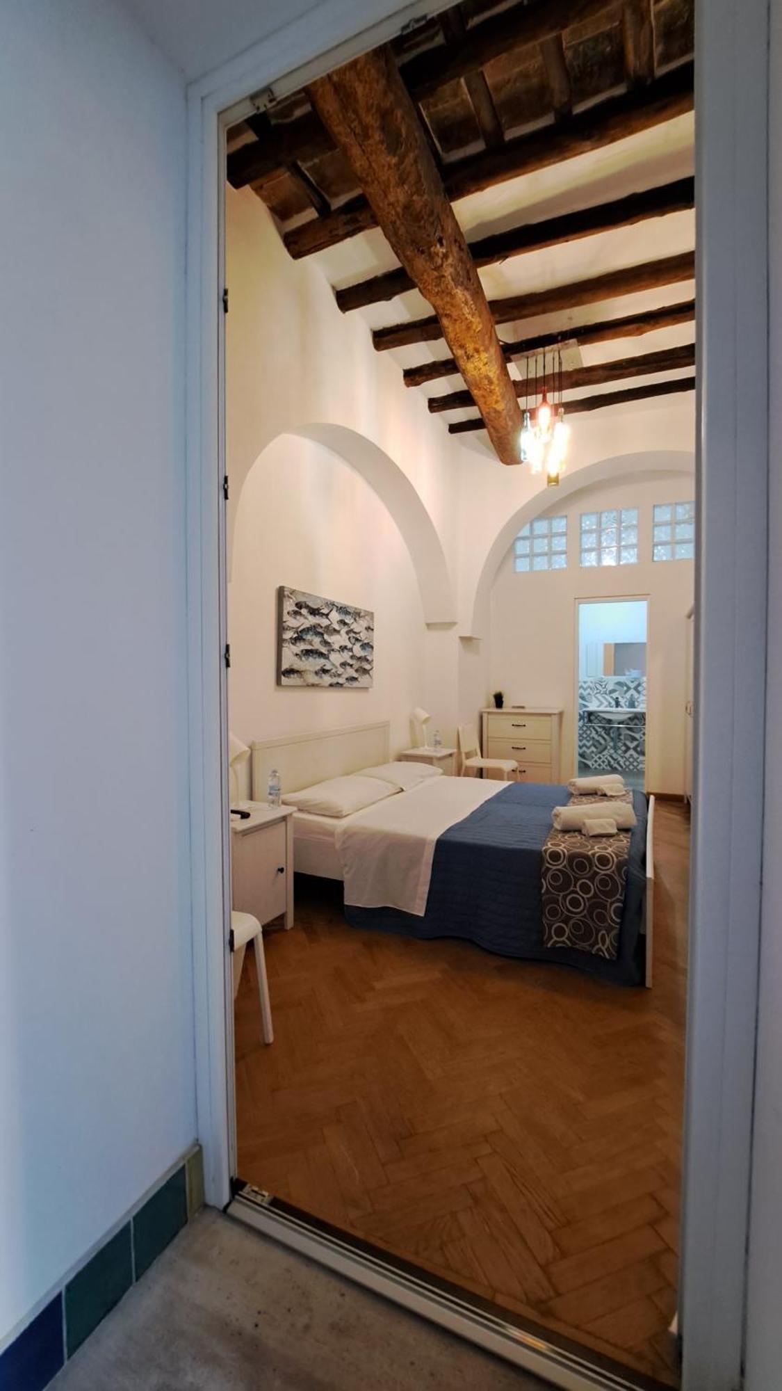 B&B Garibaldi Alcamo Bagian luar foto